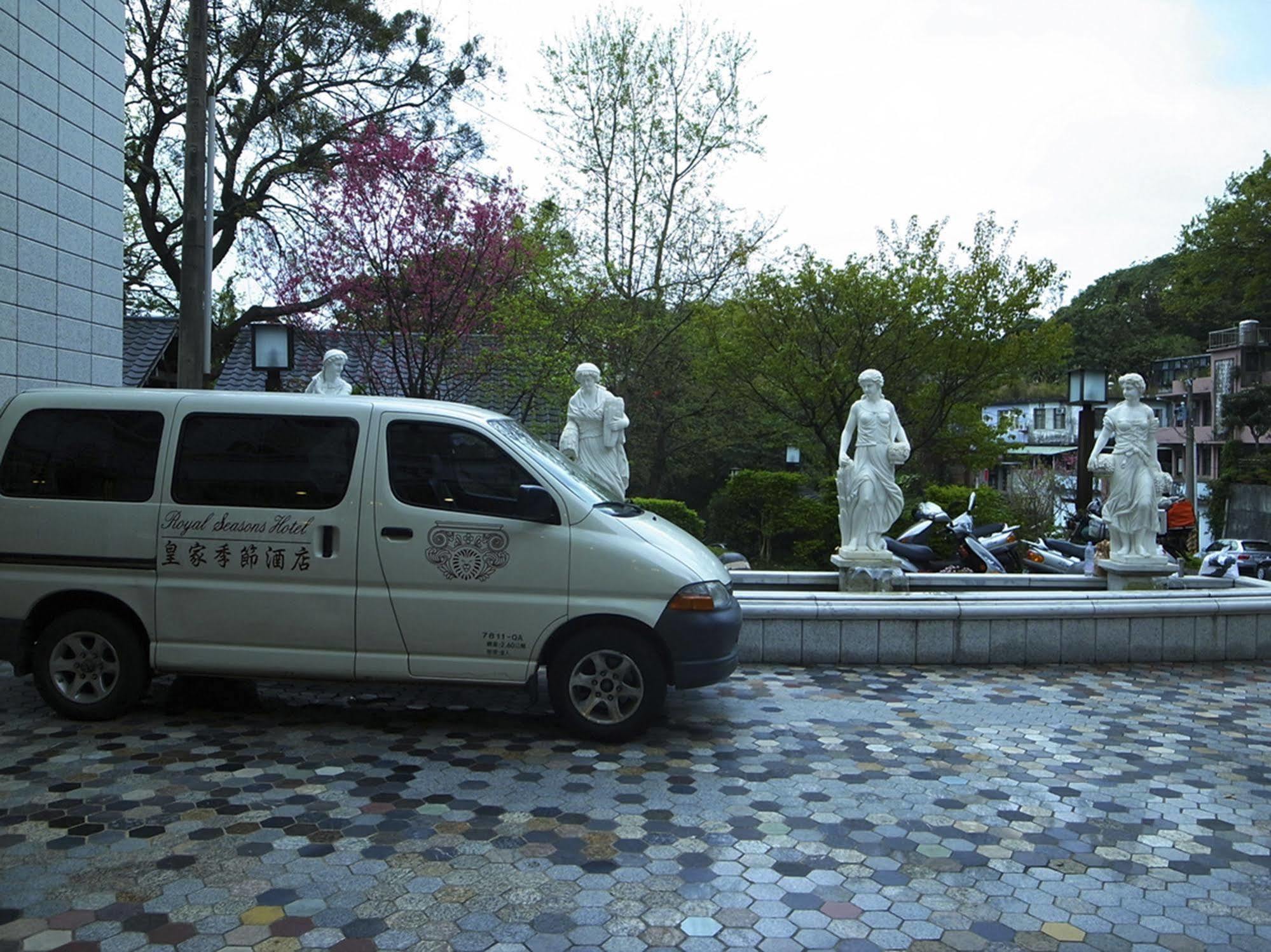 Royal Seasons Hotel Beitou Тайпей Екстериор снимка