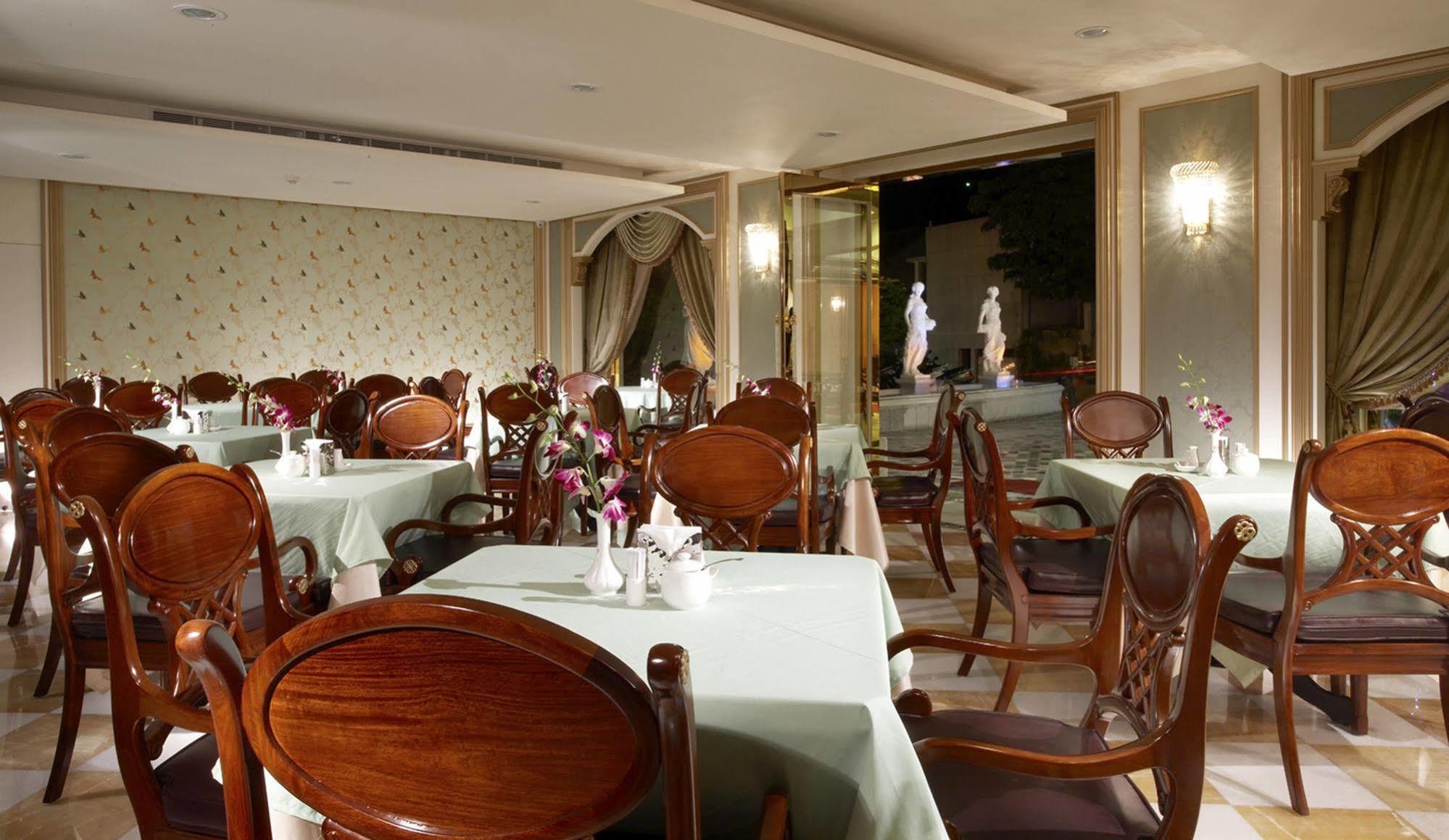 Royal Seasons Hotel Beitou Тайпей Екстериор снимка