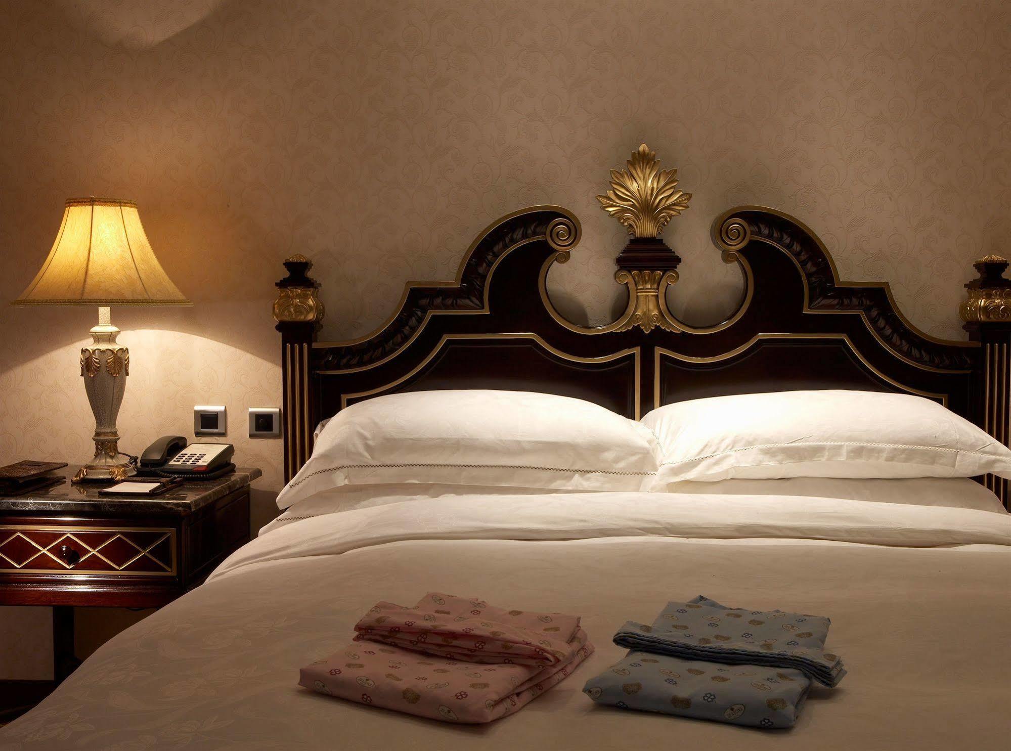 Royal Seasons Hotel Beitou Тайпей Екстериор снимка
